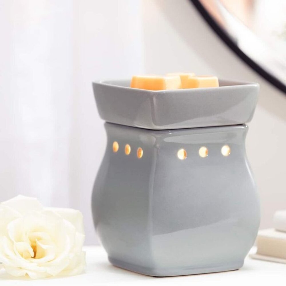 Classic Curve Gloss Gray Scentsy Warmer